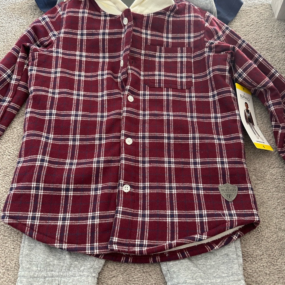 Brand new buffalo 3 piece set